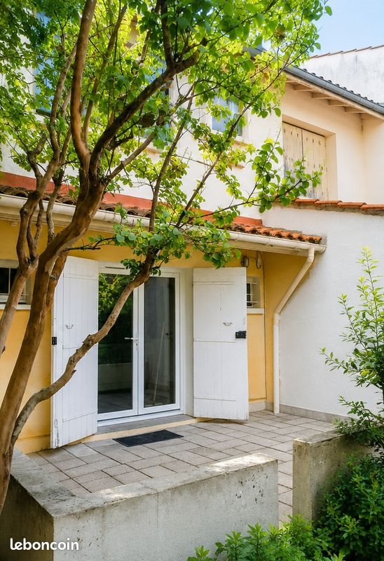 Appartement à louer, 32m², Talence