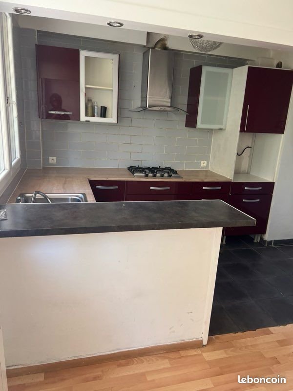 Appartement à louer, 60m², Marseille 14ème