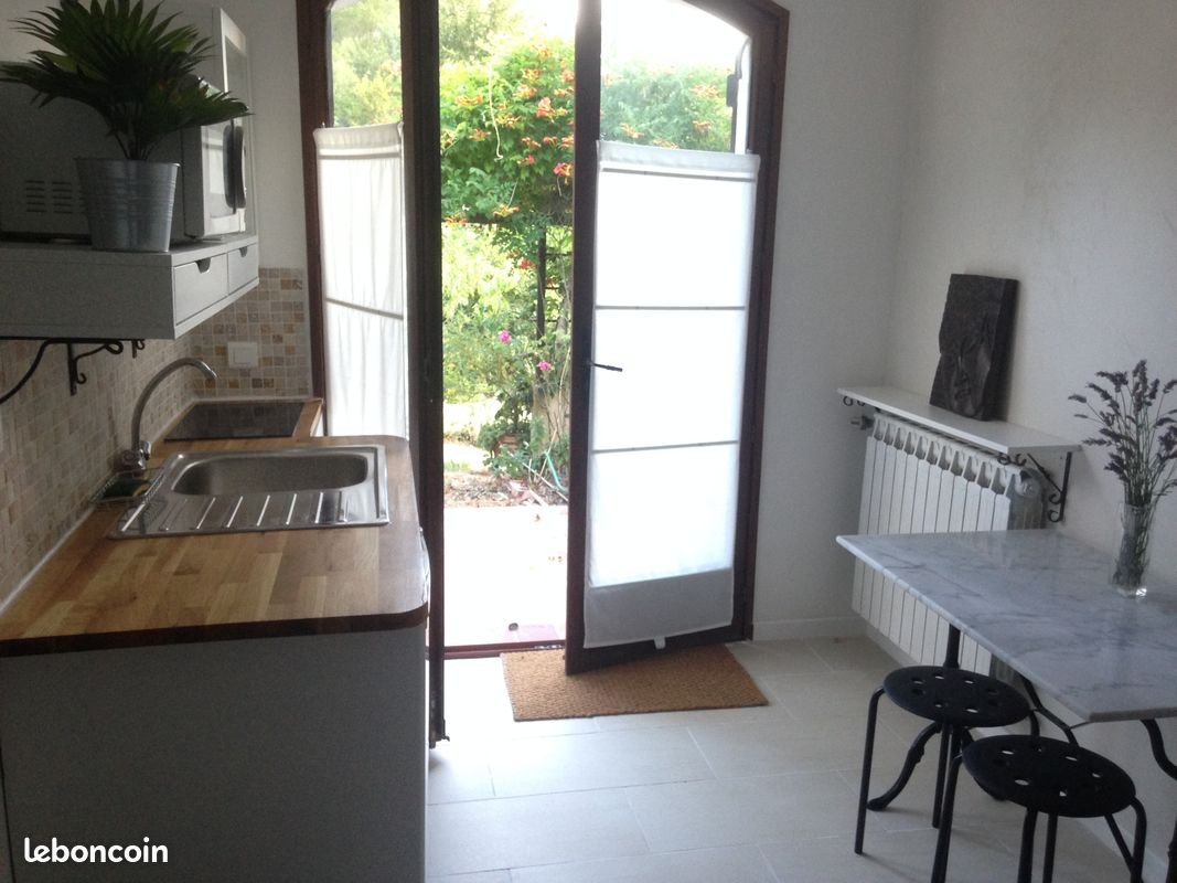Appartement à louer, 17m², Signes