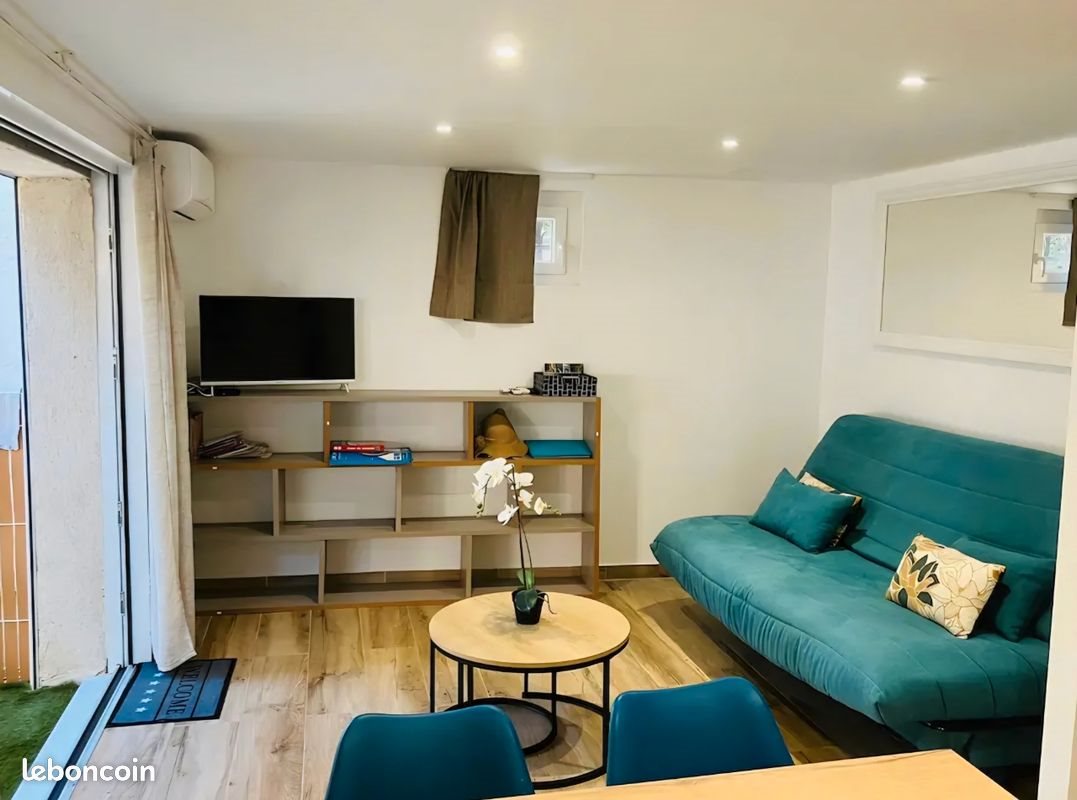 Appartement à louer, 40m², Belgentier