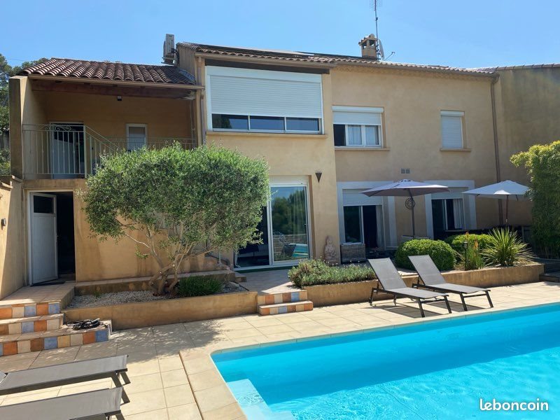 Maison à louer, 80m², Nîmes