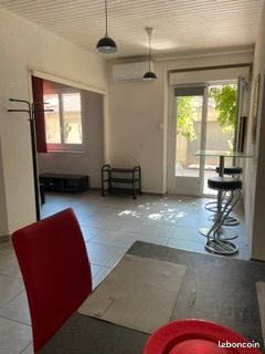 Appartement à louer, 55m², Aubenas