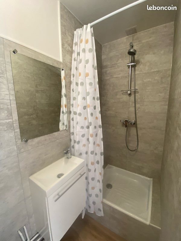 Appartement à louer, 21m², Neuville-de-Poitou