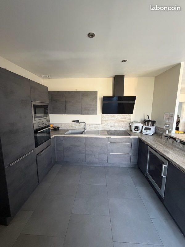 Maison à louer, 107m², Magnanville