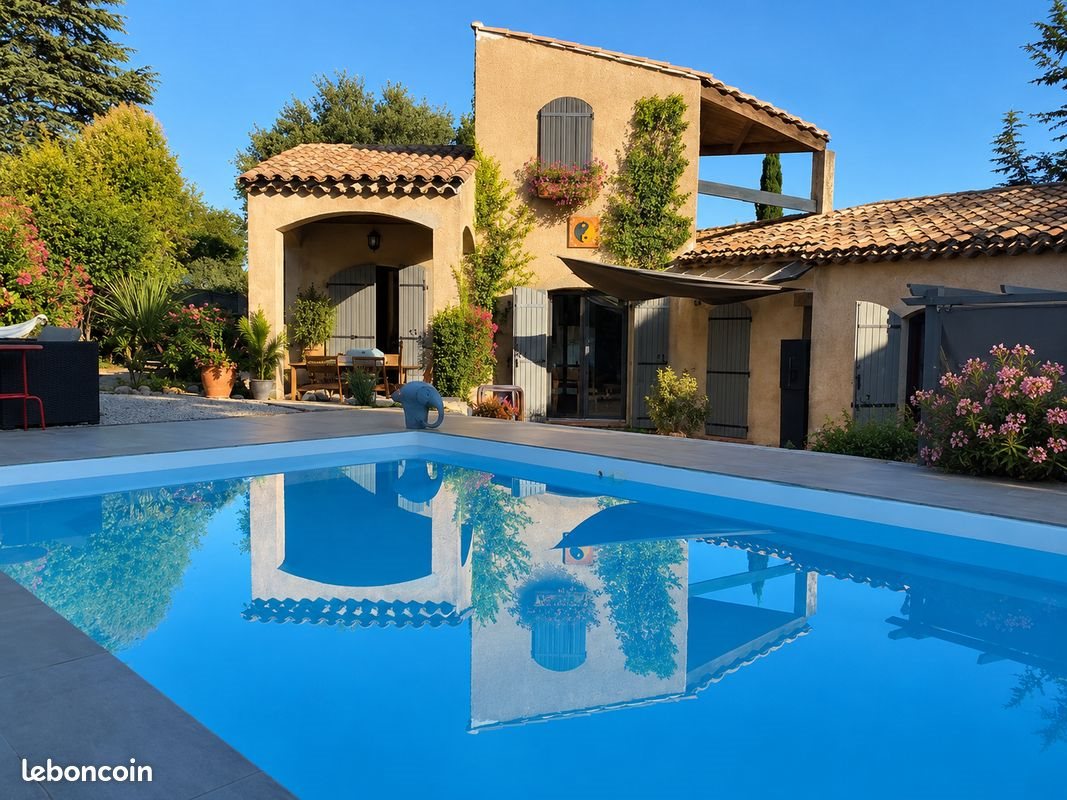Maison à vendre, 110m², Saint-Maximin-la-Sainte-Baume