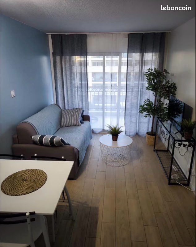 Appartement à louer, 30m², Cannes-la-Bocca