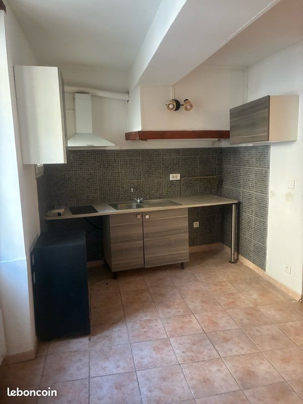Appartement à louer, 22m², Vedène