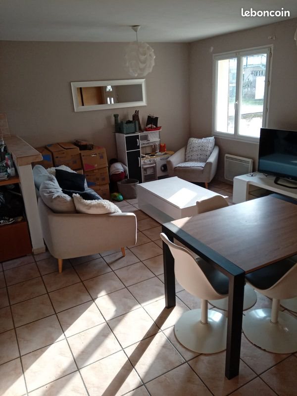Appartement à louer, 70m², La Couronne