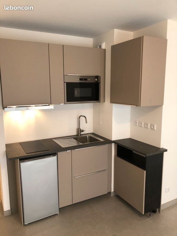 Appartement à louer, 28m², Saint-André-de-la-Roche