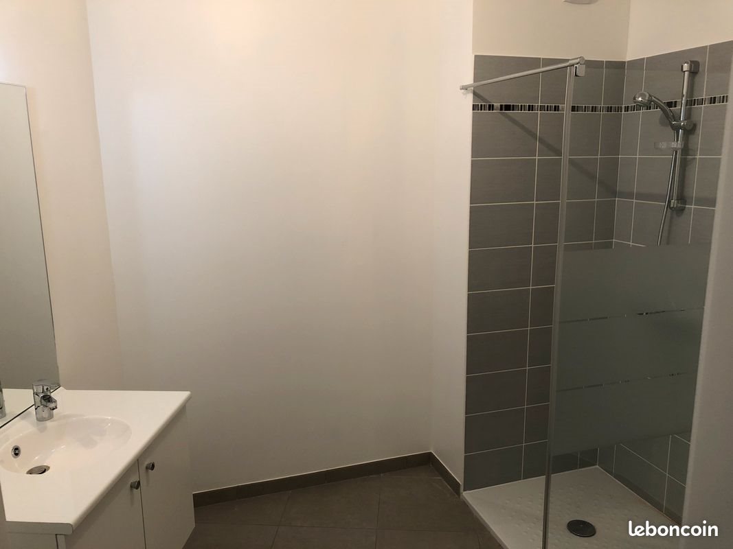 Appartement à louer, 28m², Saint-André-de-la-Roche