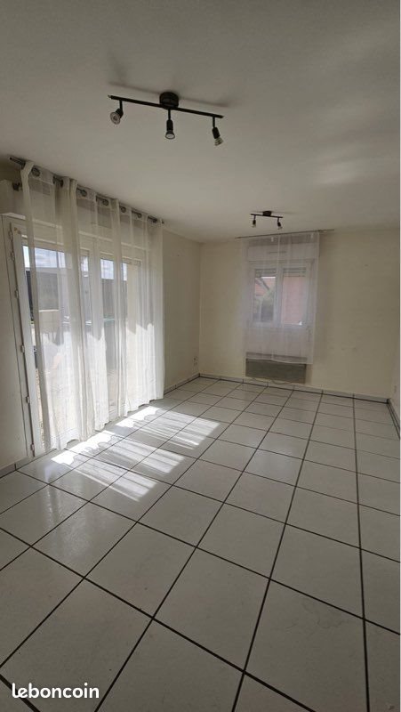 Appartement à louer, 58m², Houtaud