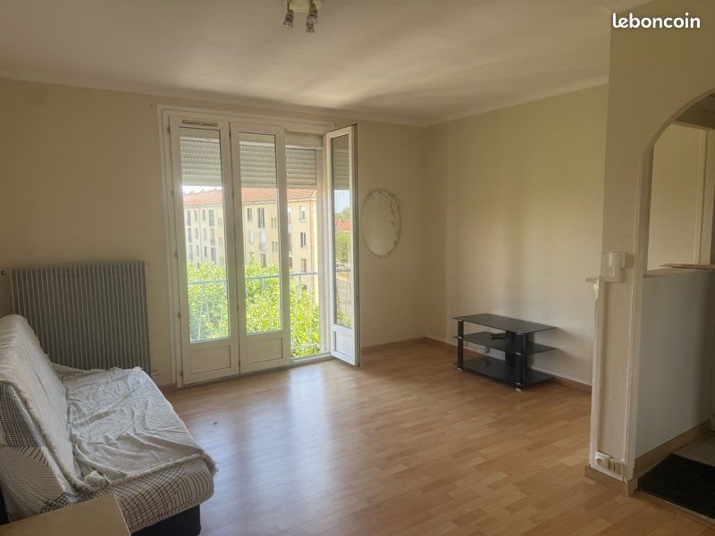 Appartement à louer, 56m², Digoin