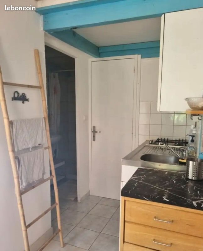 Maison à louer, 20m², La Crau