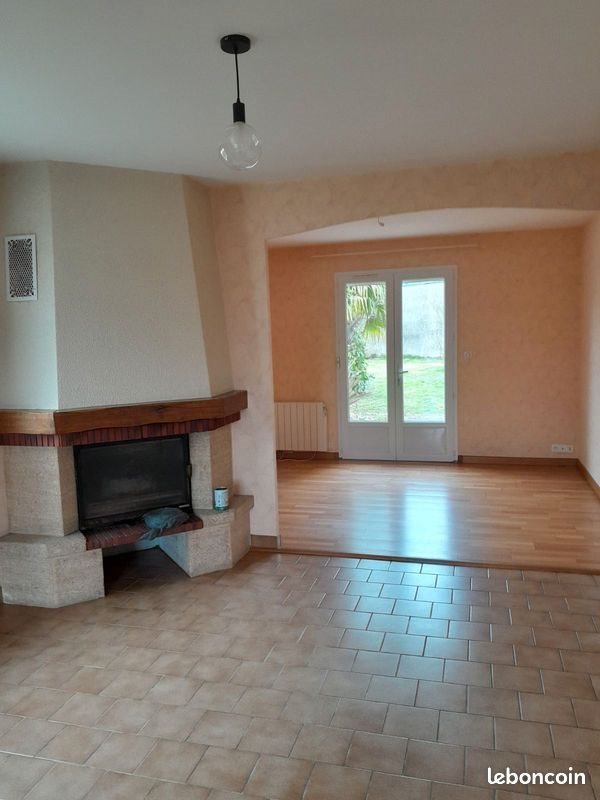 Maison à louer, 82m², La Tourlandry