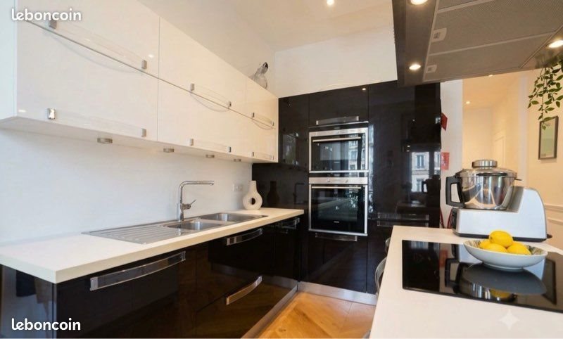 Appartement à louer, 55m², Paris 18ème