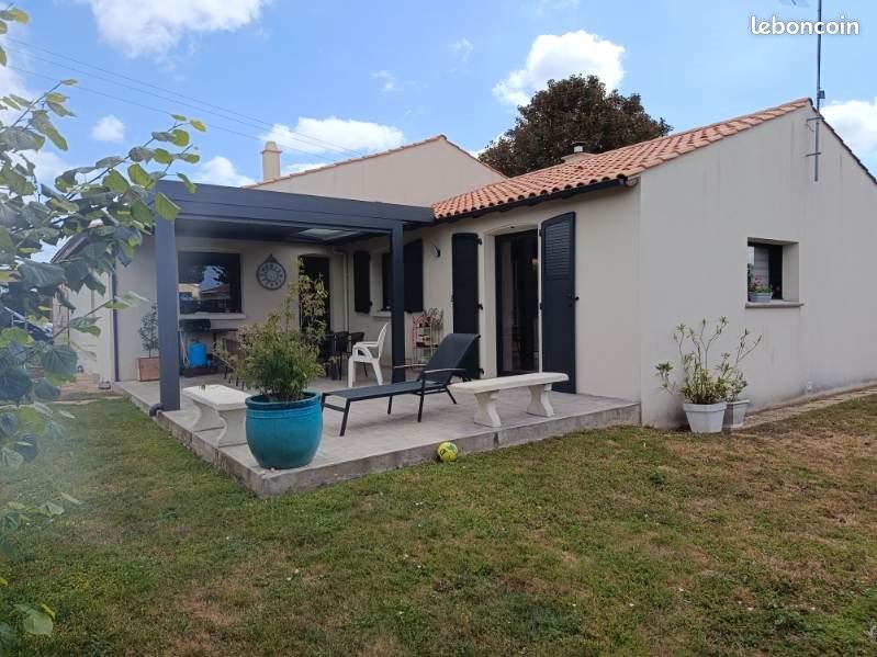Maison à vendre, 110m², Sigournais