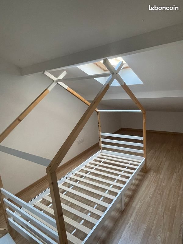 Appartement à louer, 55m², Pont-Saint-Vincent