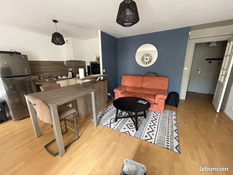 Appartement à louer, 65m², Vannes