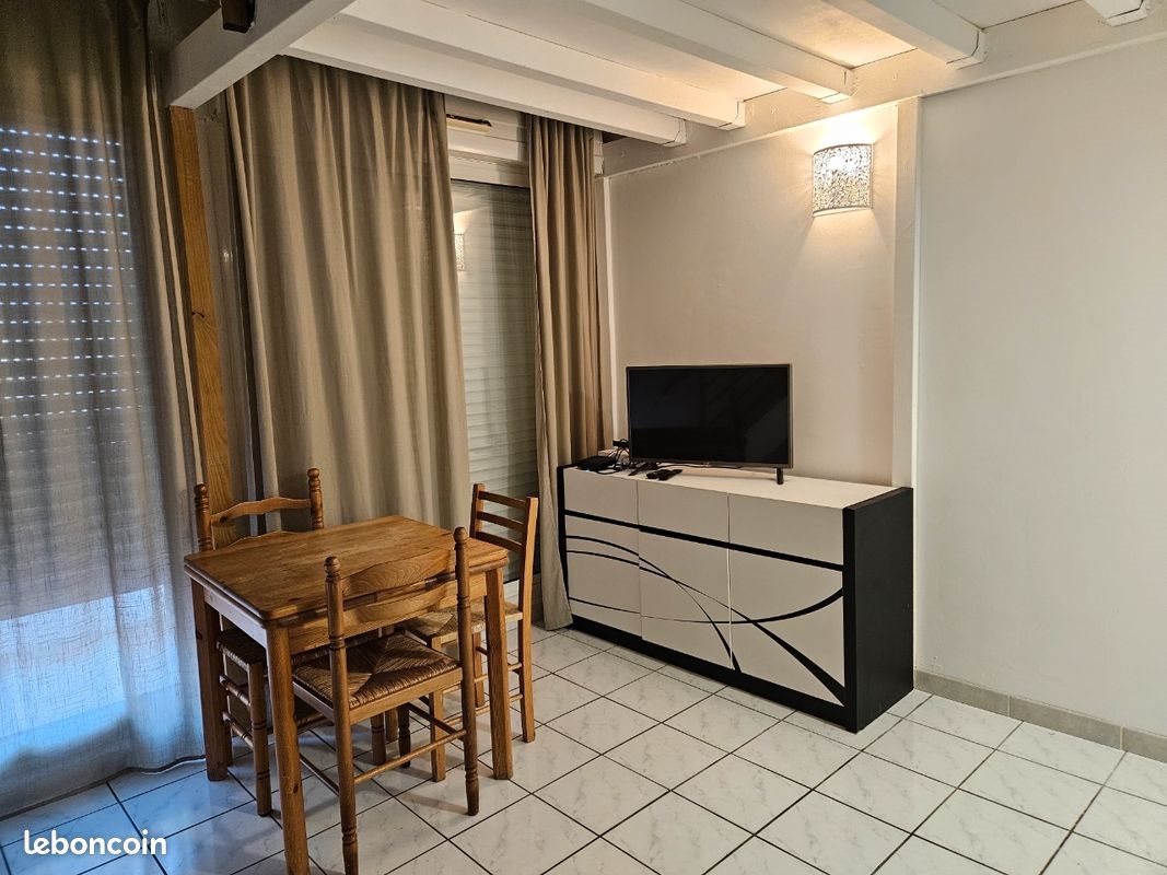 Appartement à louer, 32m², Sète