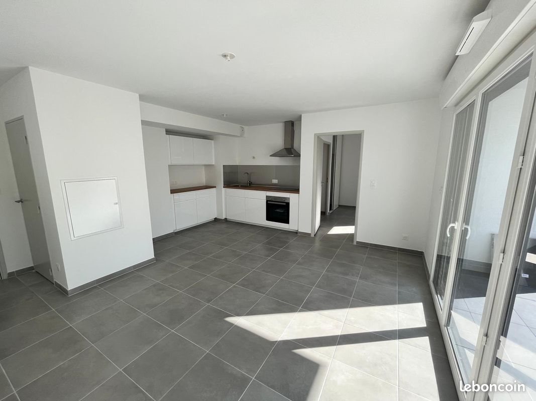Appartement à louer, 43m², Marseille 9ème