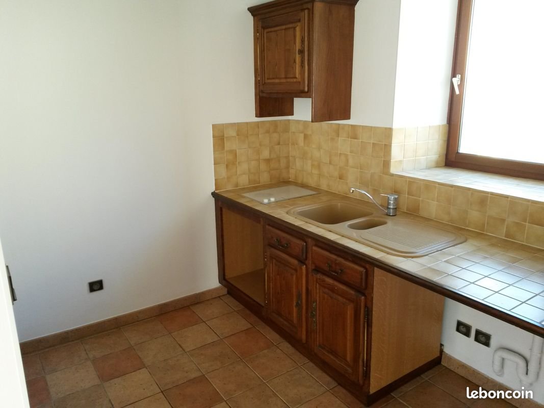 Appartement à louer, 46m², Épernon