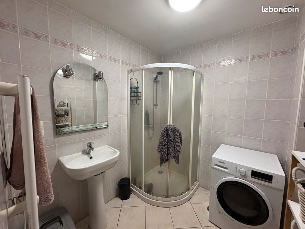 Maison à louer, 71m², Mansigné