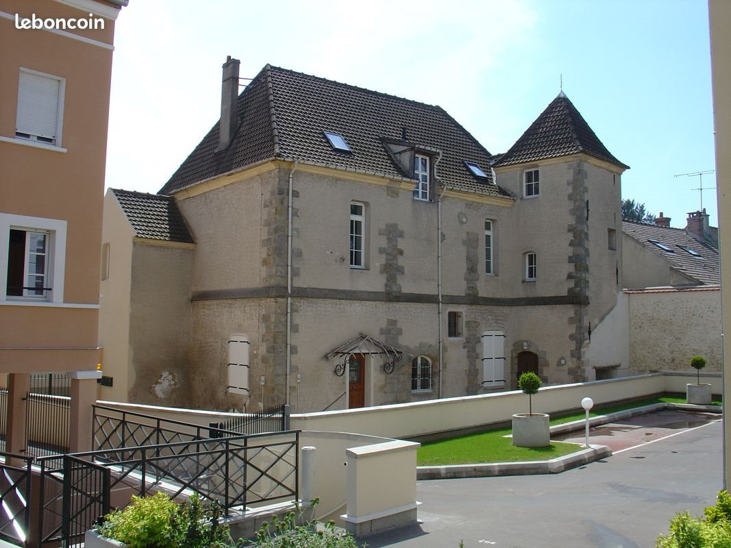 Appartement à louer, 84m², Brie-Comte-Robert
