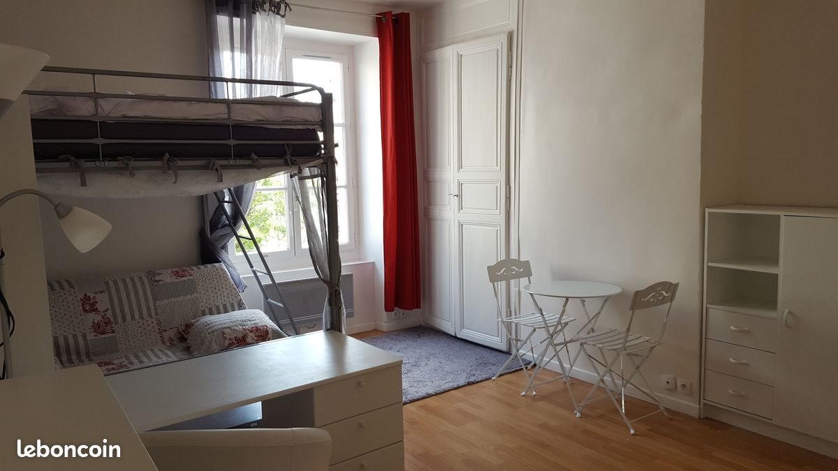 Appartement à louer, 22m², Versailles