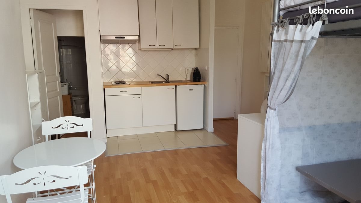 Appartement à louer, 22m², Versailles