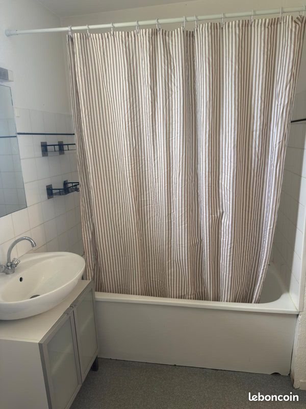 Appartement à louer, 22m², Talence