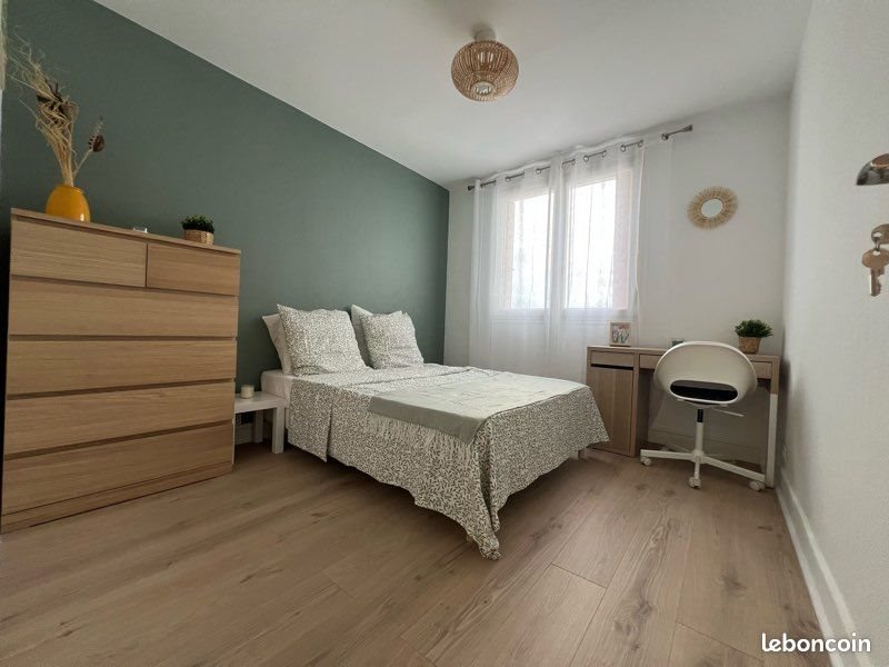 Appartement à louer, 65m², Clichy