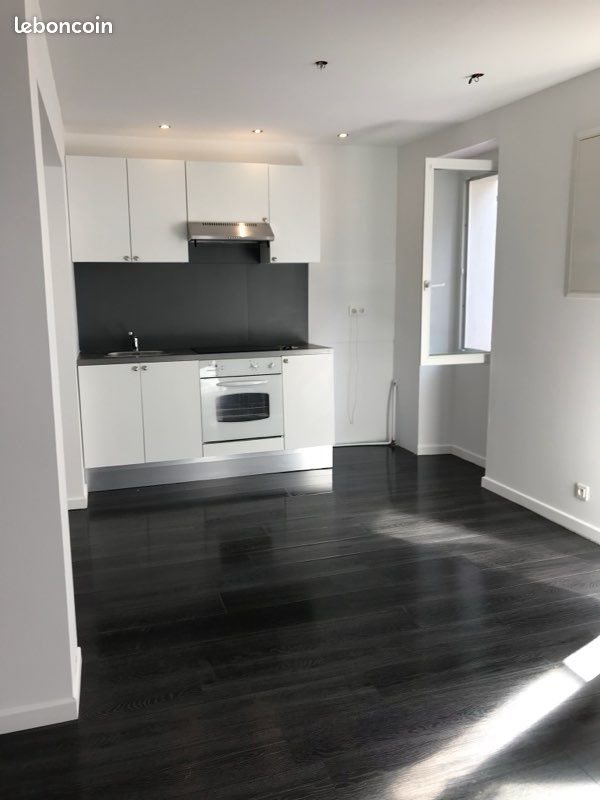 Appartement à louer, 60m², Saint-Savournin