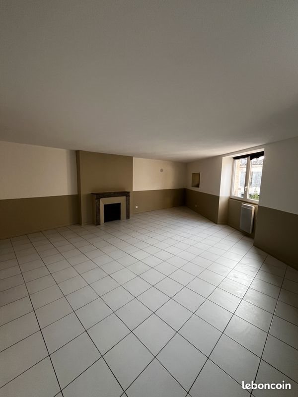 Appartement à louer, 65m², La Réole