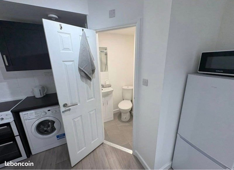 Appartement à louer, 20m², Paris 17ème