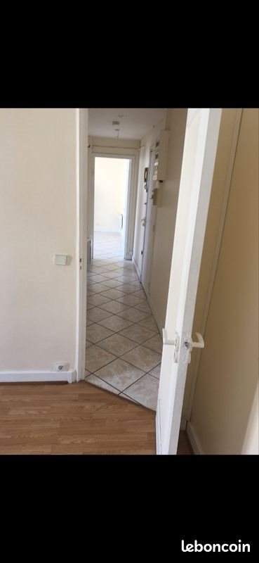 Appartement à louer, 49m², Colombes