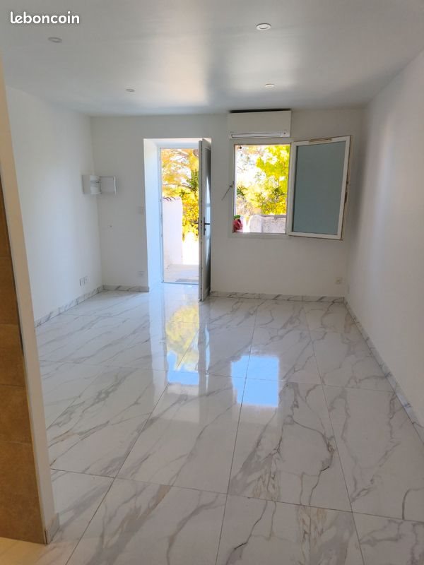 Appartement à louer, 23m², Le Puy-Sainte-Réparade