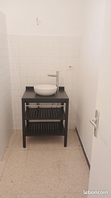 Maison à louer, 60m², Montmirat