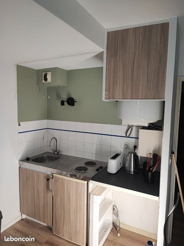Appartement à louer, 18m², Nîmes