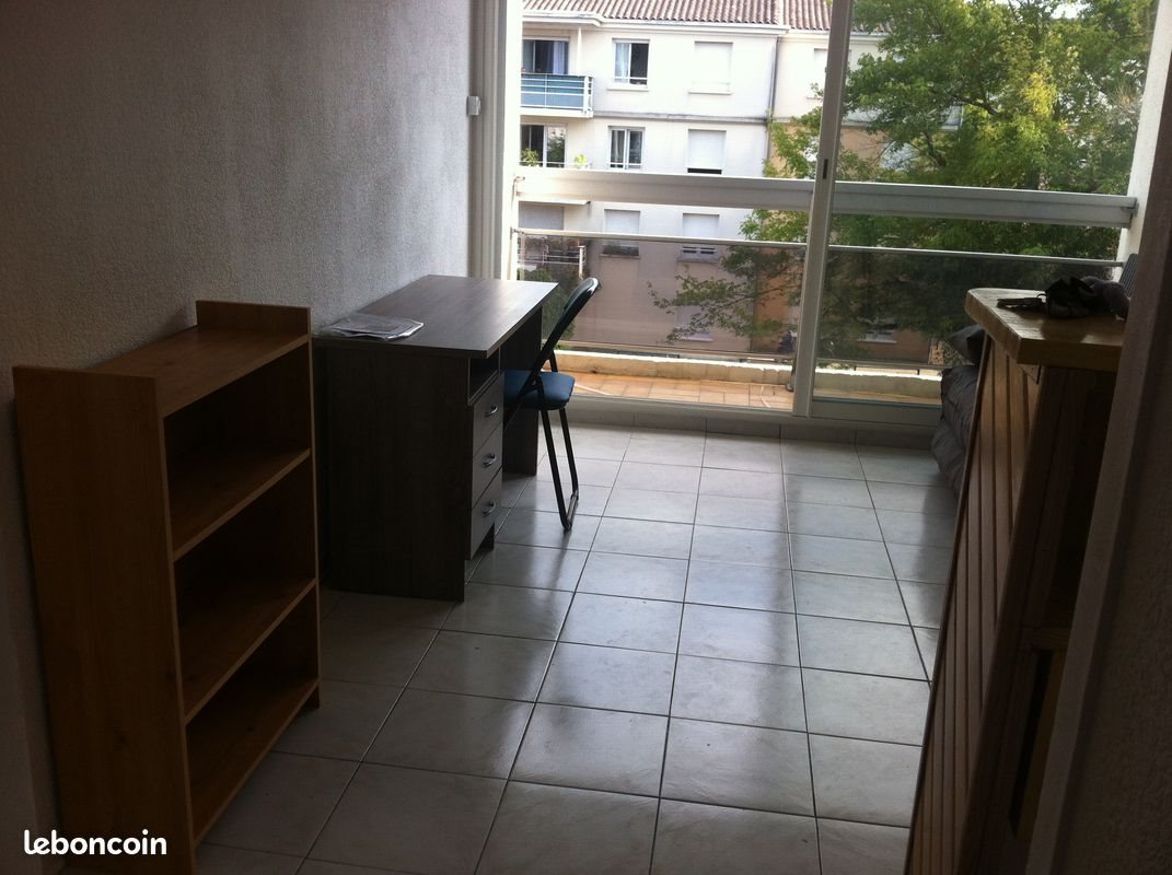 Appartement à louer, 19m², Pessac