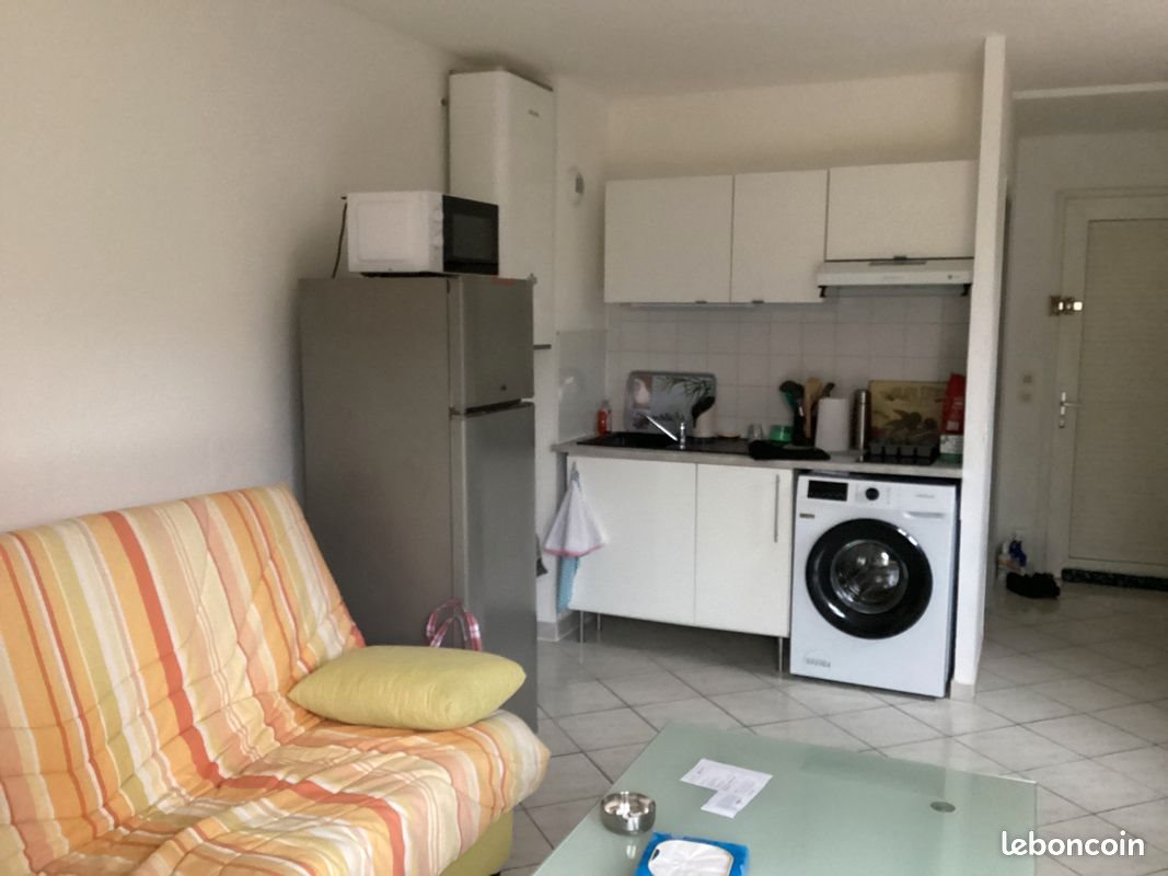 Appartement à louer, 22m², Saint-Gilles
