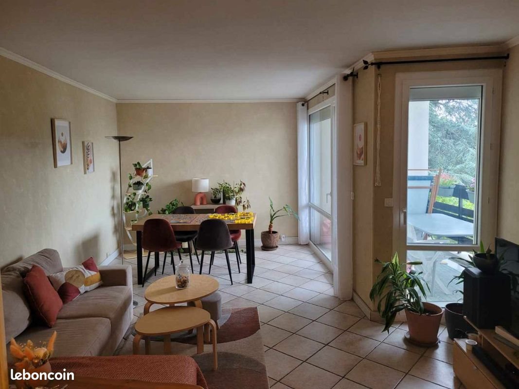 Appartement à louer, 64m², Gif-sur-Yvette