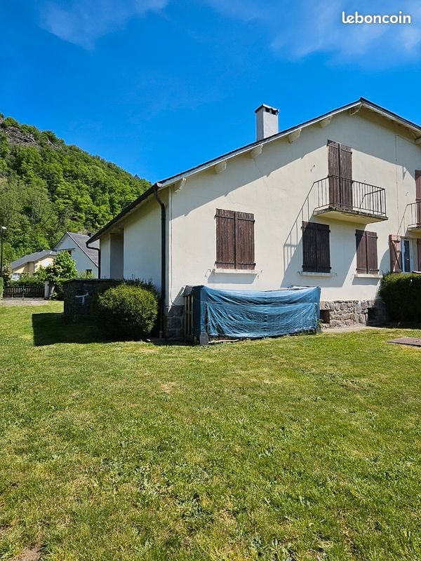Maison à vendre, 90m², Champs-sur-Tarentaine-Marchal