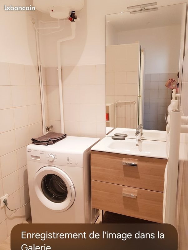 Appartement à louer, 26m², Saint-Etienne
