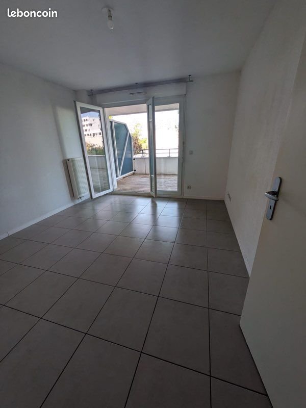 Appartement à louer, 40m², Lormont