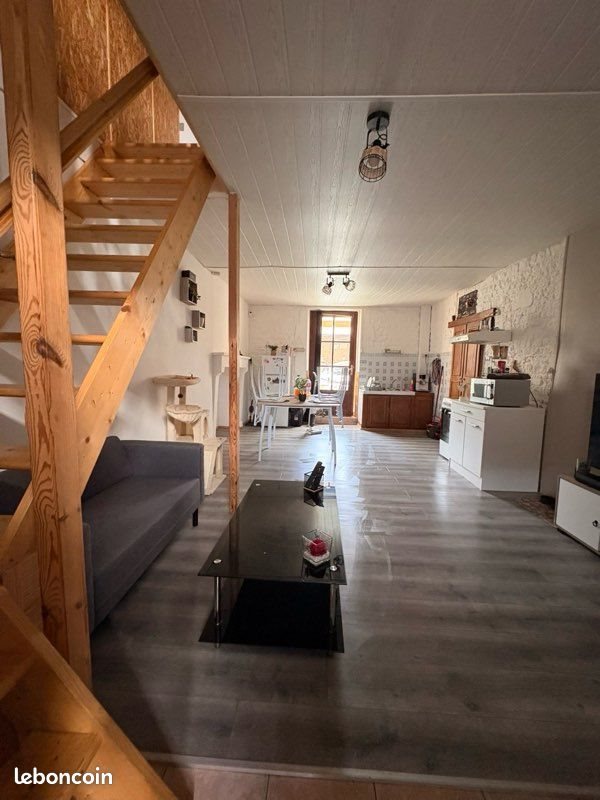 Maison à vendre, 86m², Aigre