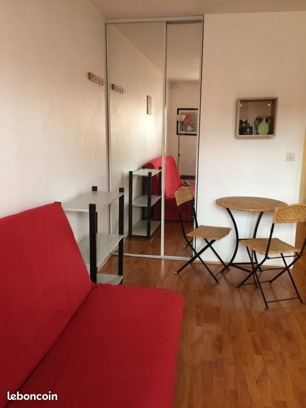 Appartement à louer, 19m², Talence