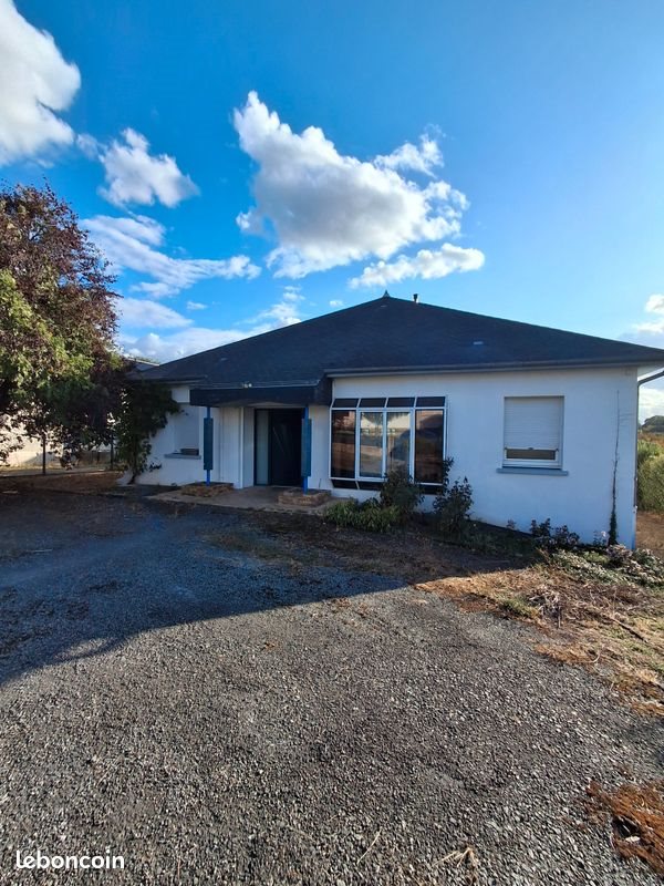 Maison à vendre, 183m², Boussac