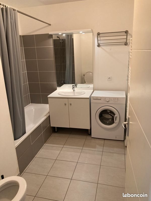 Appartement à louer, 28m², Lyon 7ème