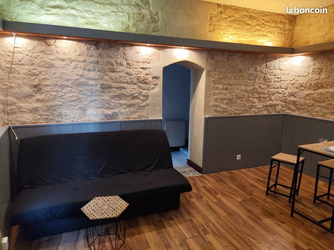 Appartement à louer, 30m², Souillac
