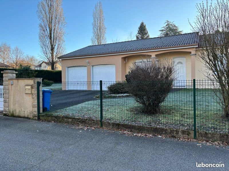 Maison à louer, 110m², Le Vigen